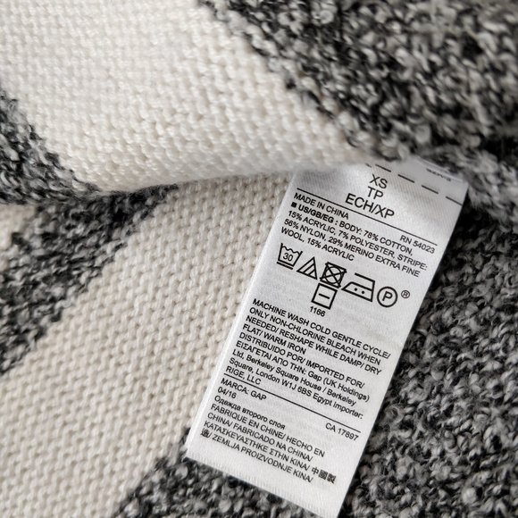 GAP Long Sweater Vest Sz XS - Picture 5 of 5